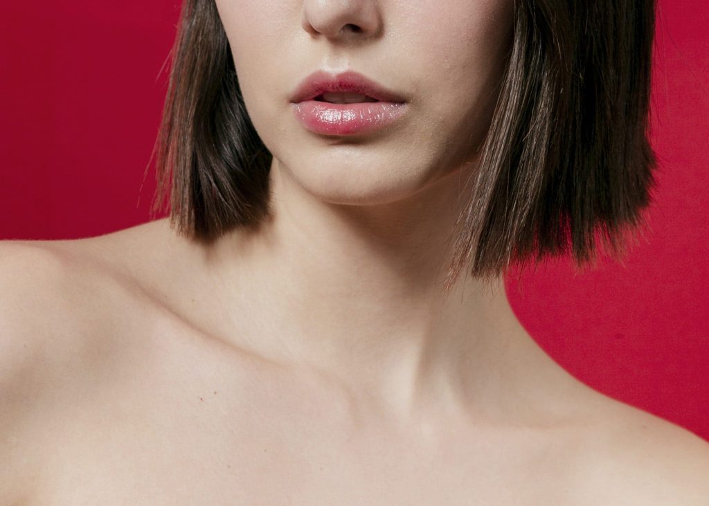Del Cuidado Celular a la Armonización Facial: El Auge de la Vitamina B12 en la Medicina Estética